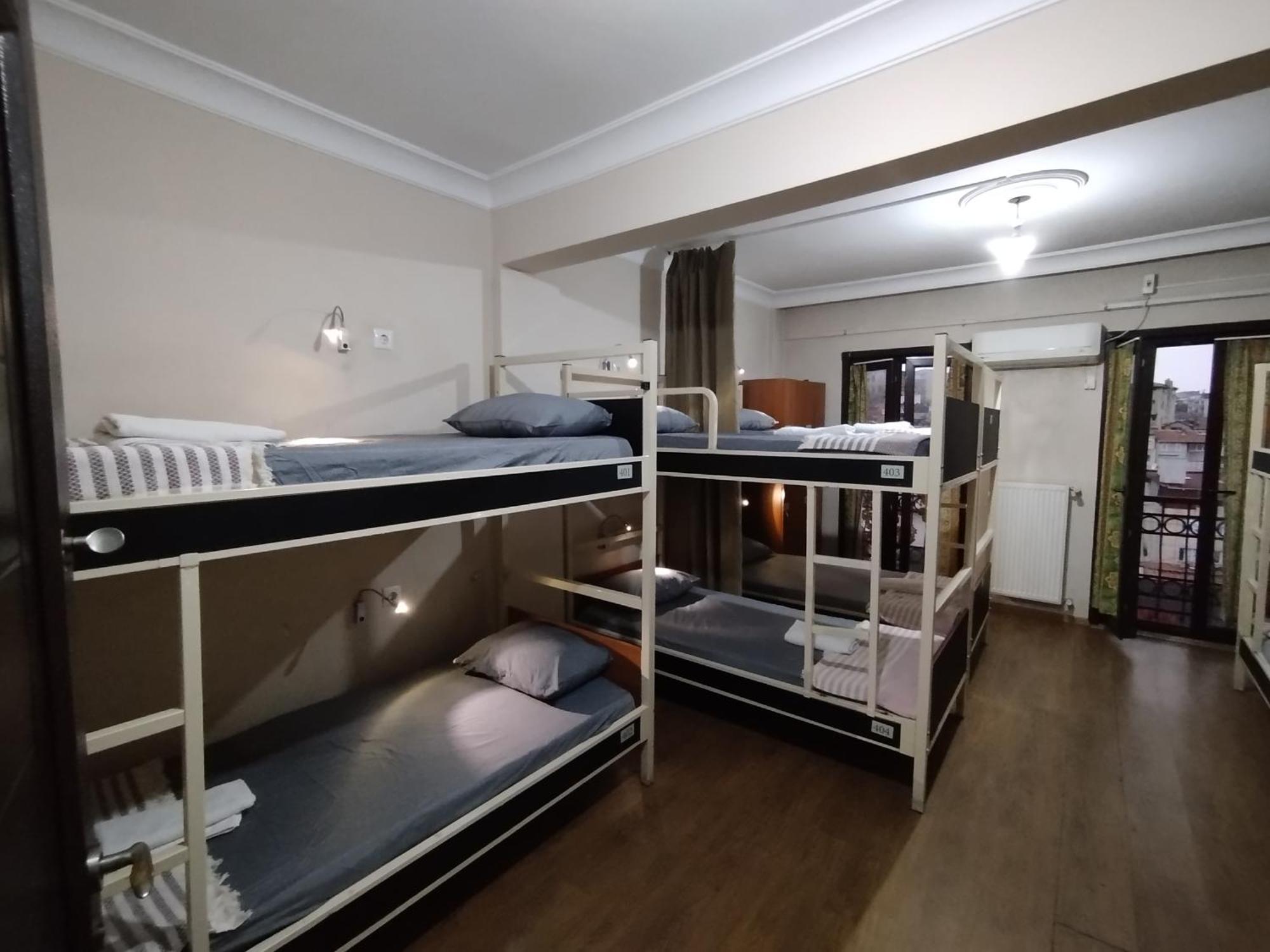 Taksim City Ivy Hostel Istanbul Ngoại thất bức ảnh