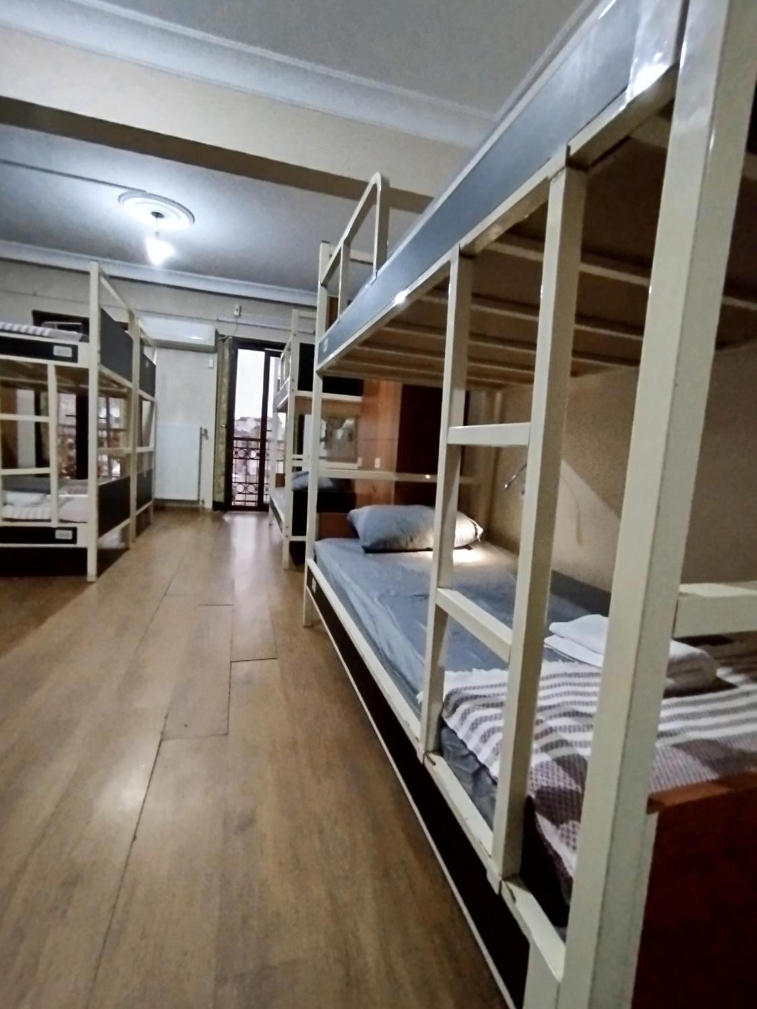 Taksim City Ivy Hostel Istanbul Ngoại thất bức ảnh